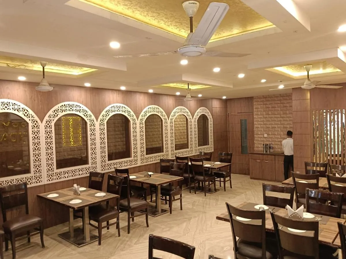 Hotel Janki Inn - Hotel In Sigra Varanasi